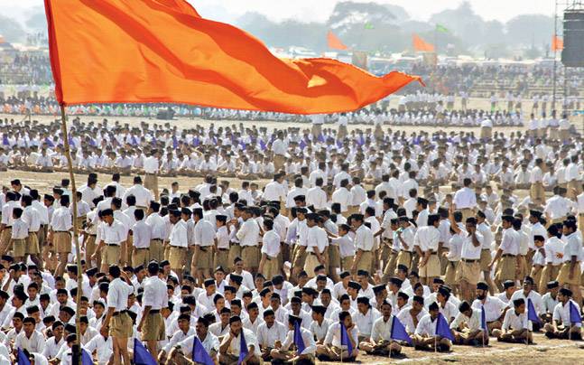 राष्ट्रीय स्वयंसेवक संघ क्या करता और मानता है?